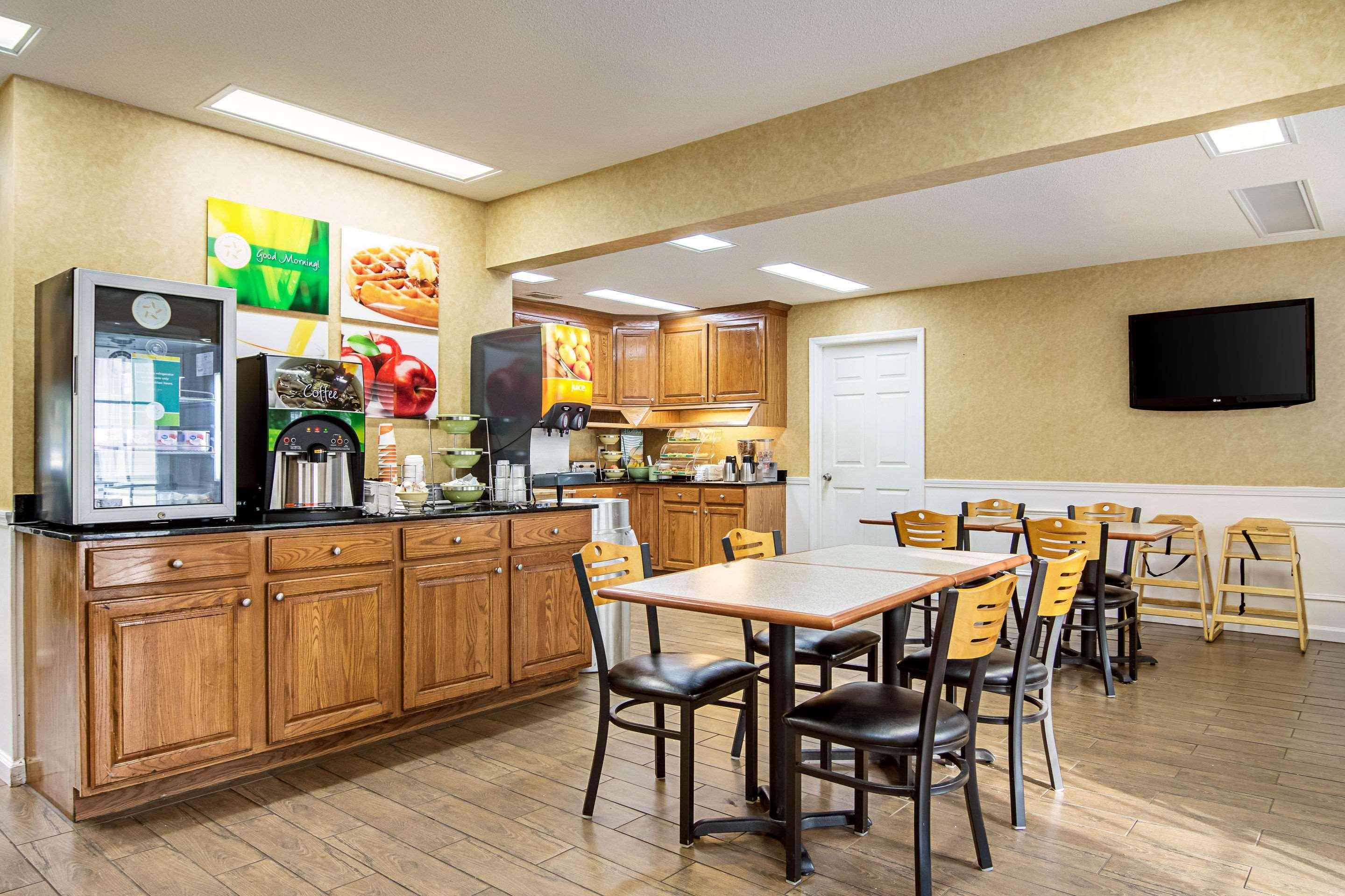 Quality Inn Thomaston Exterior foto