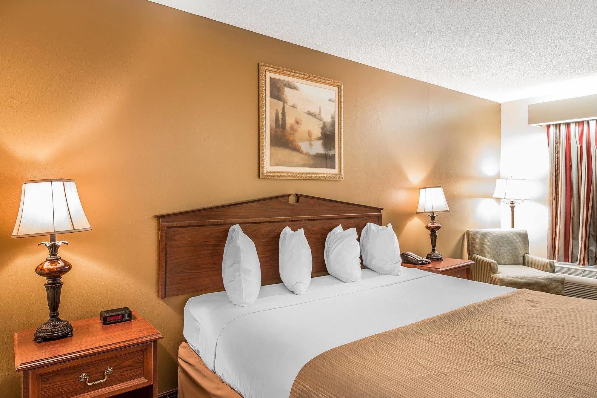 Quality Inn Thomaston Exterior foto